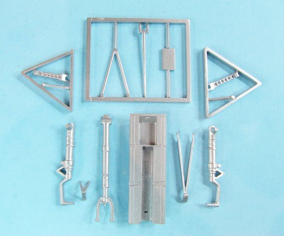 1/48 Curtiss XP-55 Ascender Landing Gear