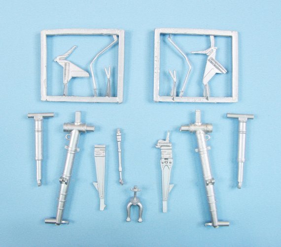 1/35 Boeing/Hughes AH-64D/DI/E/ Ah MK.I Apache Landing Gear