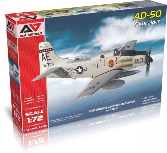 1/72 Douglas AD-5Q Skyraider
