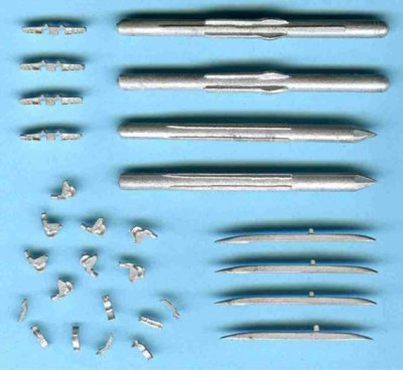 1/72 BAC/EE Lightning Missile and Handling Trolley Set