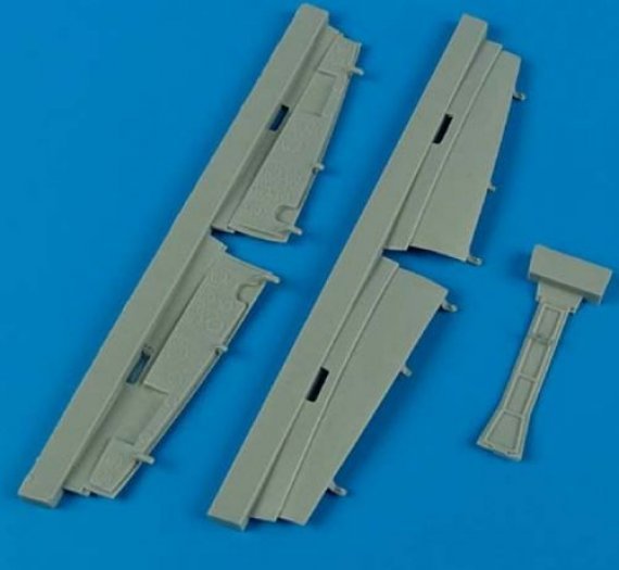 1/48 F7F Tigercat undercarriage covers (ITAL)