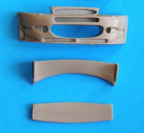 1/24 Ford Escort WRC front bumper & rear wing