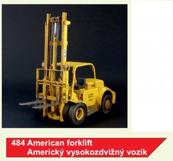 1/35 American Forklift