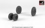 1/48 early production F-4 Phantom II wheels with weighted tires image 3