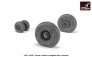 1/48 Grumman F-14A/F-14B Tomcat early type wheels weighted tires image 2