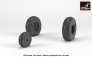 1/48 Hawker Sea Hawk wheels with weighted tires, universal image 3