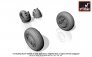 1/72 Su-27 Flanker weighter wheels set with early hubs image 2