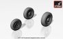 1/72 F-105 Thunderchief weighted wheels image 1