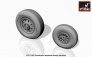 1/72 F-105 Thunderchief weighted wheels image 3