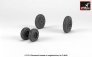 1/72 Early production F-4 Phantom II wheels with weighted tires image 3