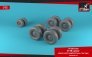 1/72 Rockwell B-1B Lancer wheels with weighted tires, late image 2
