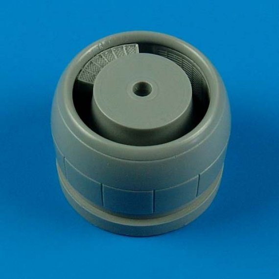 1/48 Ta 152C correct cowling (HOBBYB)