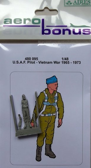 1/48 USAF pilot  Vietnam War (1965-73)