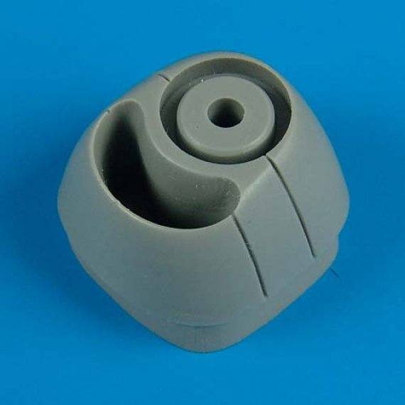 1/48 Fairchild Au-23A correct cowling (ROD)