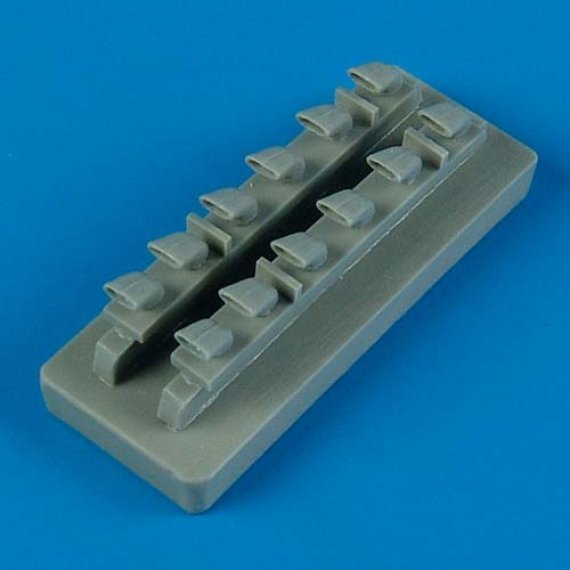 1/48 Fw Ta 152C-0 exhaust (HOBBYB)