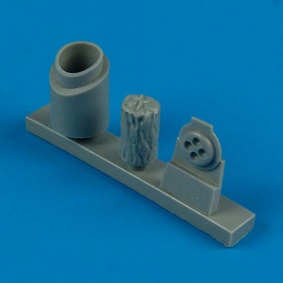 1/72 SBD Dauntless life raft container (HASEGAWA)