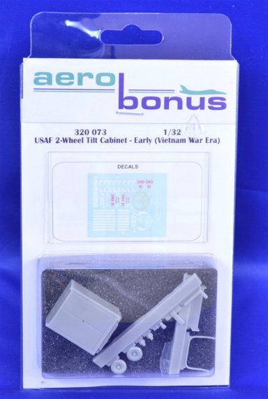 1/32 USAF 2-wheel tilt cabinet  early  Vietnam War Era