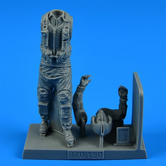 1/32 US NAVY Combat Pilot