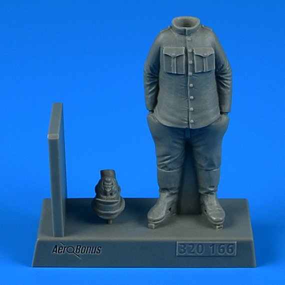 1/32 German or Austro-Hungarian WWI Pilot No.2