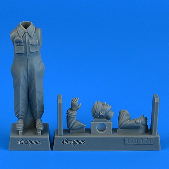 1/32 German Luftwaffe WWI Mechanic