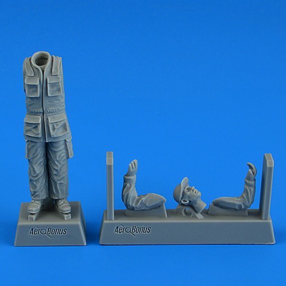 1/32 USAF Aircraft Mechanic Korean War 1 figure