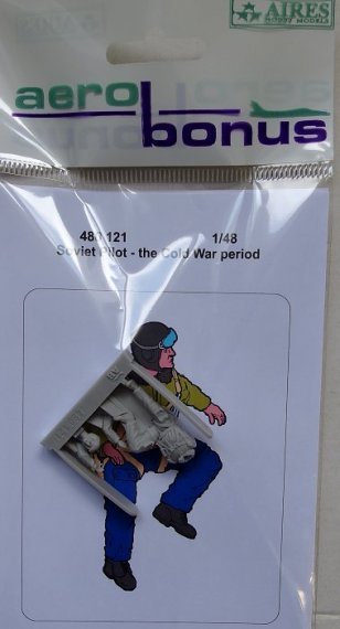 1/48 Soviet Pilot  the Cold War period