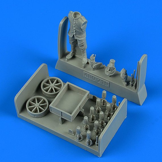 1/48 German WWI Aircraft Armover with ammunition cart