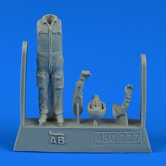1/48 Czech AF Pilot for L-39/L-59/L-159