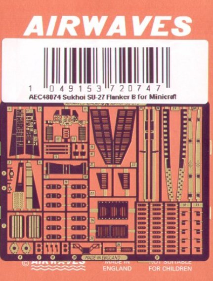 1/48 Sukhoi Su-27 Flanker (Academy)