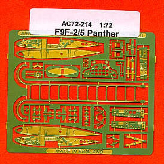 1/72 F9F-2/5 Panther wingfold (Hasegawa)