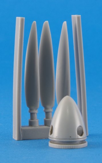 1/32 ES/9 Rotol for Hurricanes