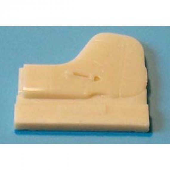 1/72 Fw 190D-9 / tail Ta-152