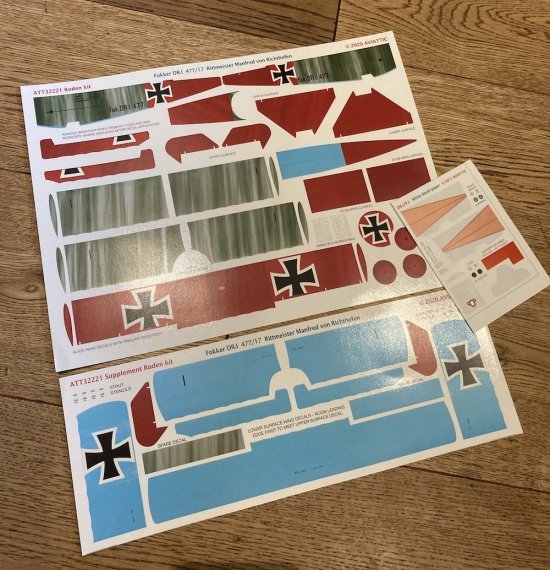 1/32 Fokker Dr.I Triplane 477/17 Manfred von Richthofen