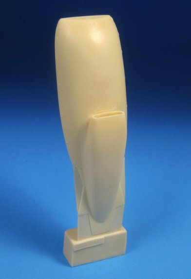 1/32 Supermarine Spitfire Mk.IXc Late Carb Intake