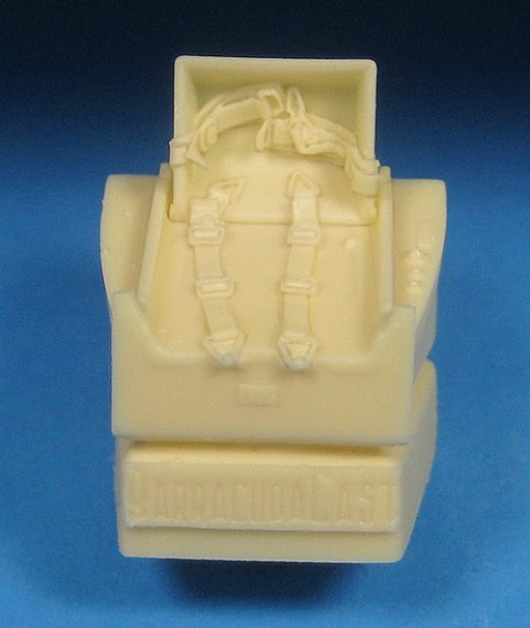 1/48 Bf-109G-6 and Bf-109G-14 Seat with Molded belts