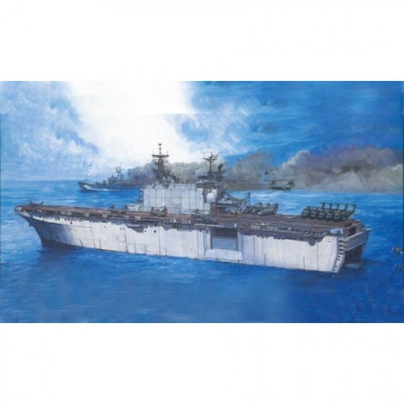1/700 Uss Tarawa