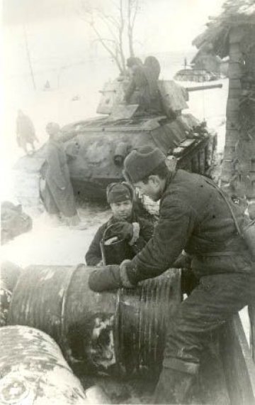 1/35 Barrels & Jerry Cans