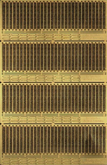1/48 Sommerfeld Mat airfield tracking/netting with interlocking