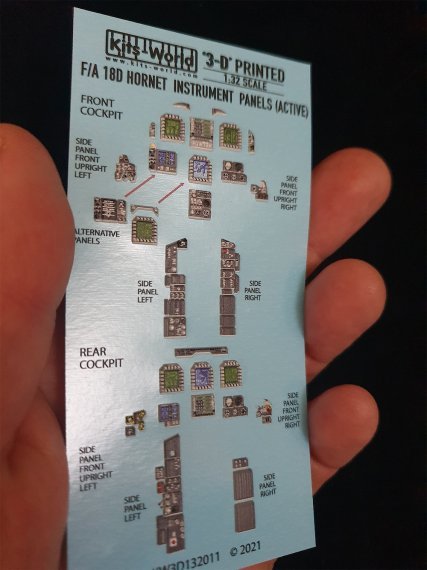 1/32 McDonnell-Douglas F/A-18D Hornet screens on