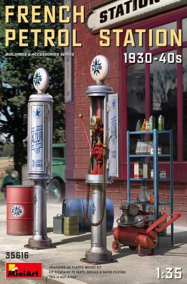 1/35 French Petrol Station 1930-40s