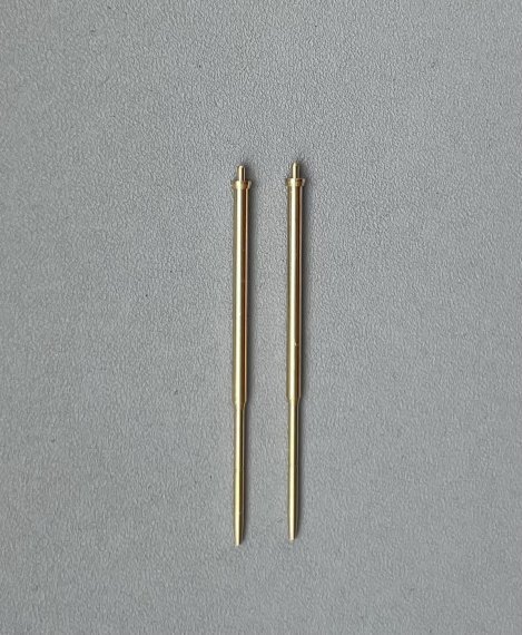 1/35 Brass bolt set 1. Diameter 0,6 mm, hexagon 1 mm