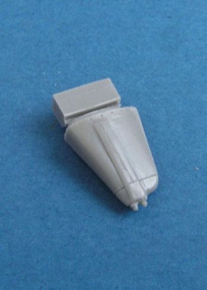 1/48 A-37  fuselage tail cone with 2 navig.lights