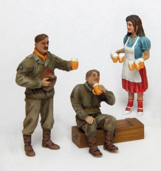 1/35 In Pilsen 1945 (3 figures., 8 resin parts)