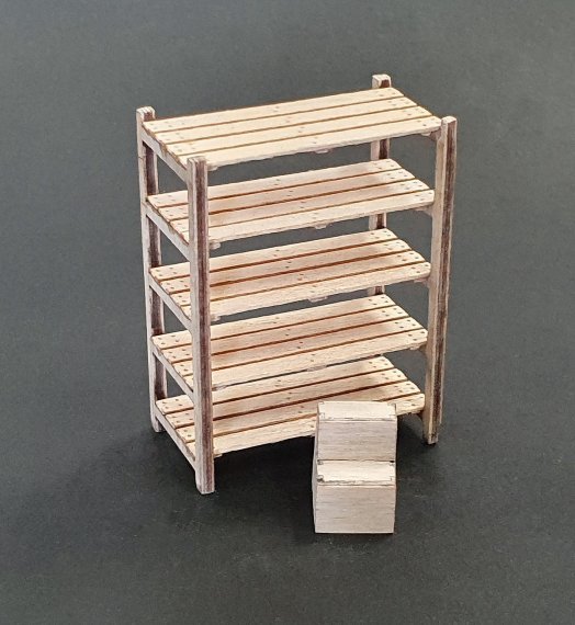 1/35 Workshop shelf