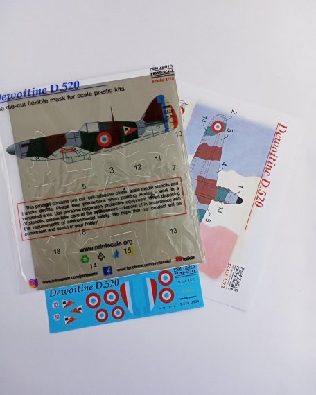 1/72 Dewoitine D.520 includes camouflage paint mask and decals