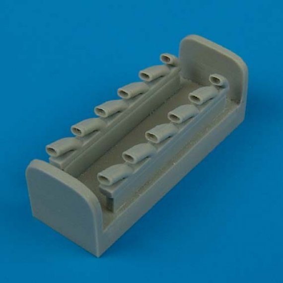 1/48 Kugisho D4Y/D4Y2 Judz exhaust (HAS)