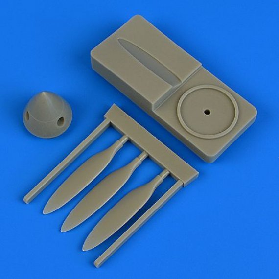1/48 Curtiss P-40B/P-40C Warhawk propeller w/tool)