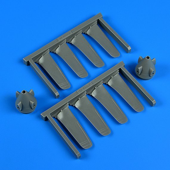 1/48 E-2 Hawkeye propeller