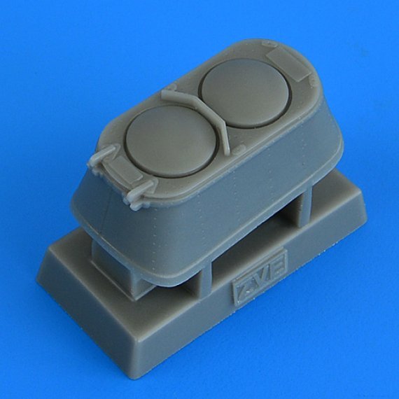 1/48 Mil Mi-8MT/Mi-17 DISS-15 RF container