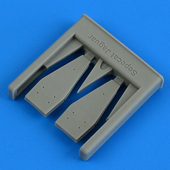 1/48 Jaguar GR.1/GR.1a bases for chaff & flare dispokes